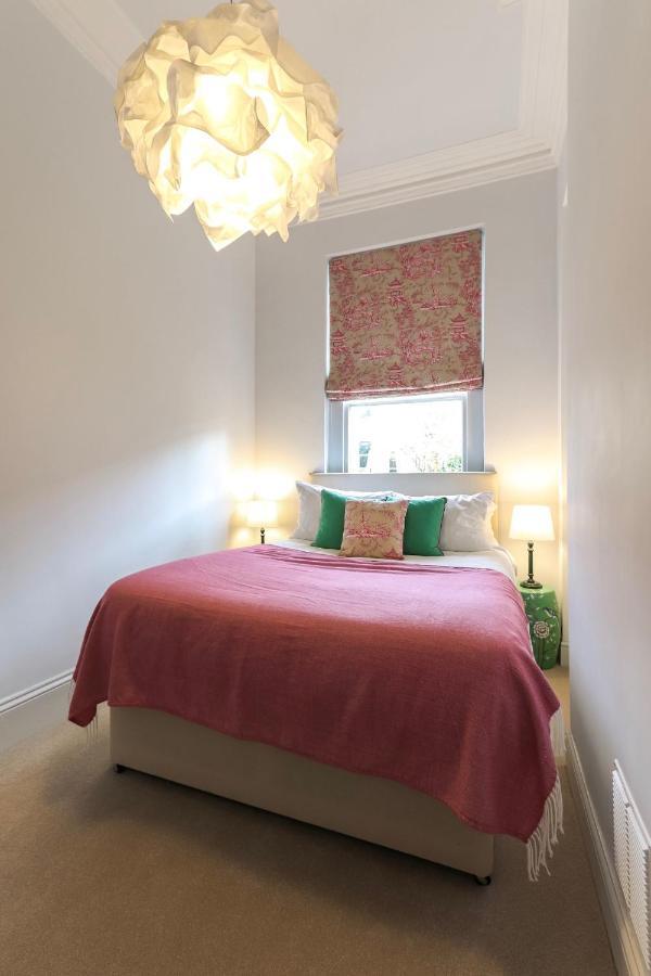 Bright Modern Two Bed With Parking Apartamento Bristol